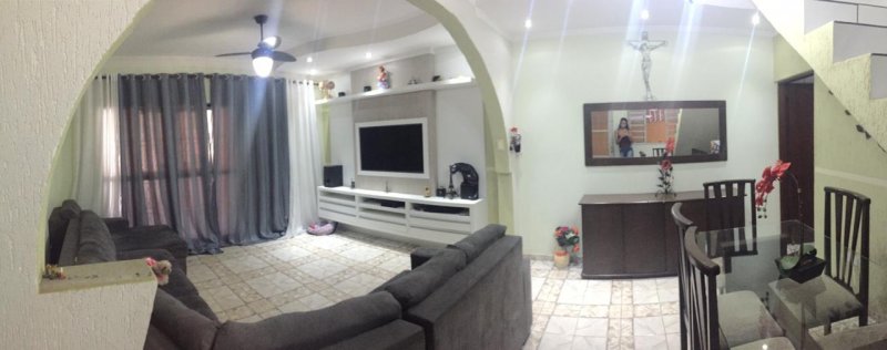 Sobrado à venda com 3 quartos, 160m² - Foto 14