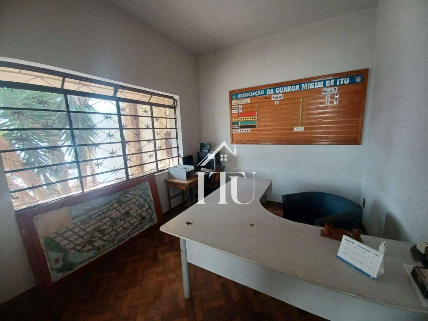 Casa à venda com 4 quartos, 300M2 - Foto 7