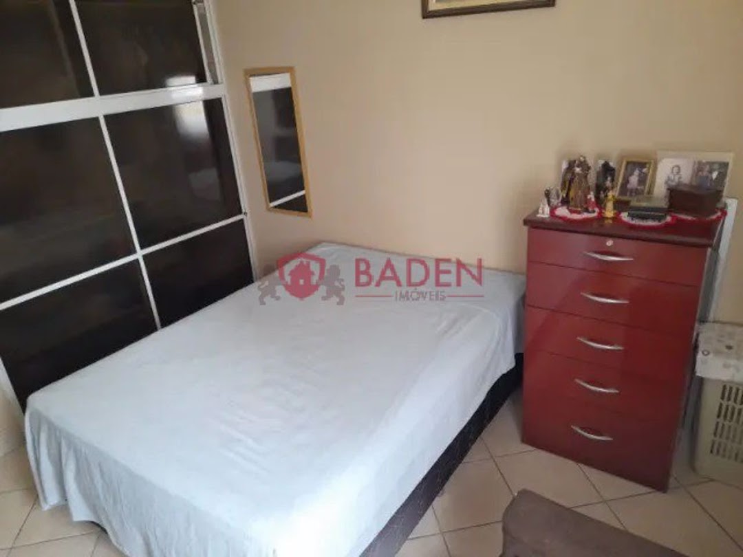 Apartamento à venda com 1 quarto, 45m² - Foto 10