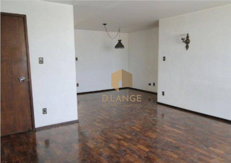 Apartamento à venda com 3 quartos, 168m² - Foto 2