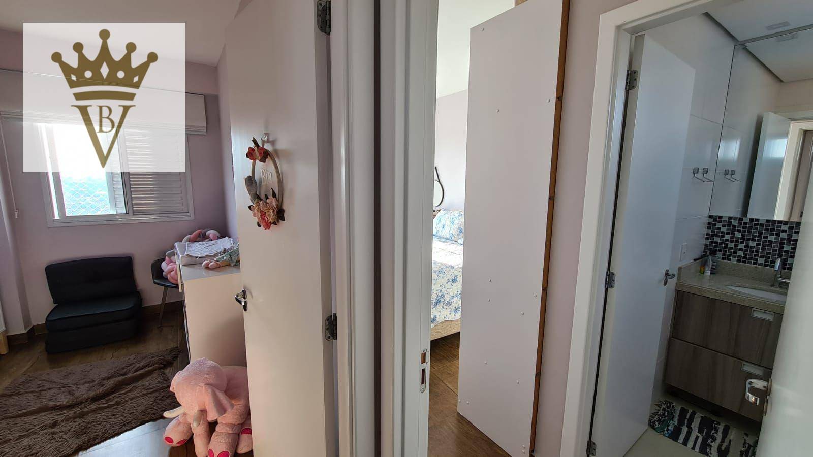 Apartamento à venda com 2 quartos, 65m² - Foto 9