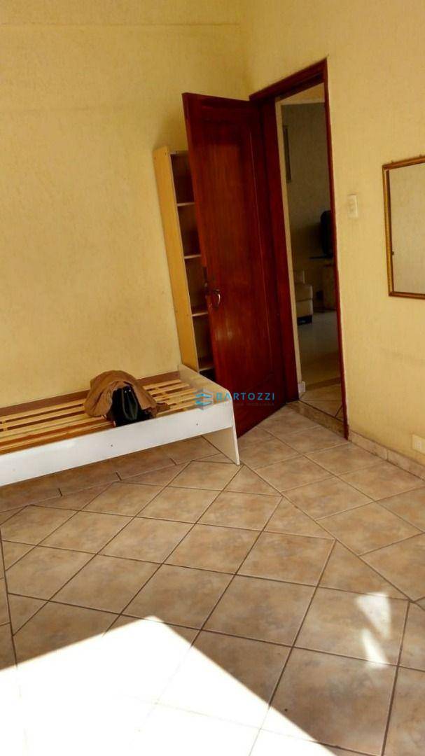 Apartamento à venda com 3 quartos, 90m² - Foto 11