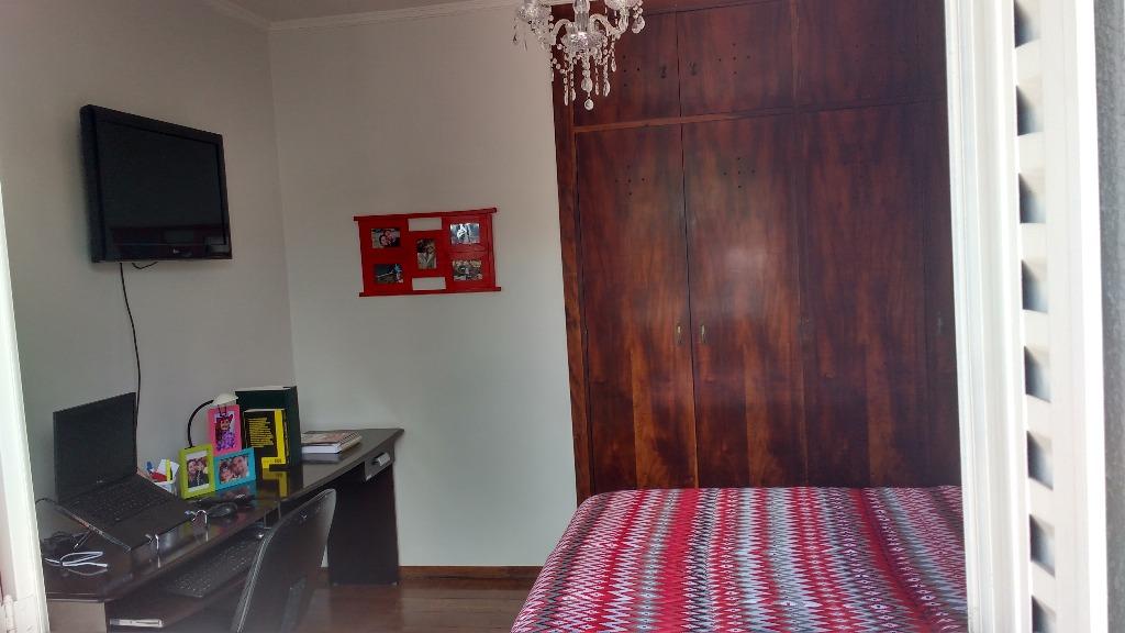 Casa à venda com 2 quartos, 210m² - Foto 16