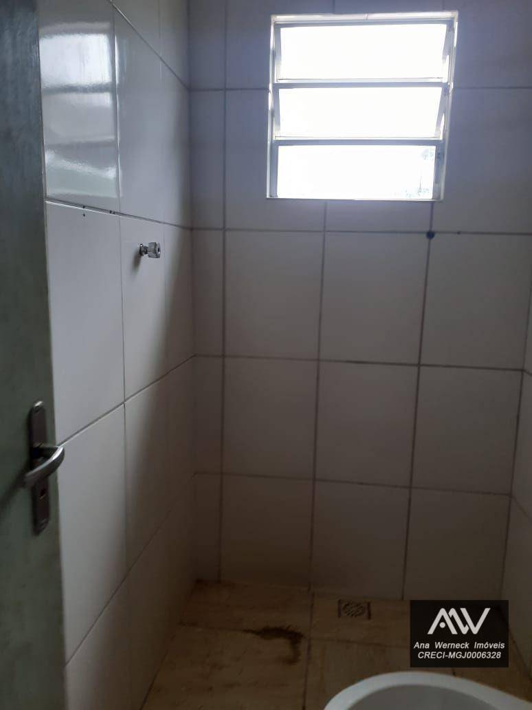 Casa à venda com 3 quartos, 100m² - Foto 13