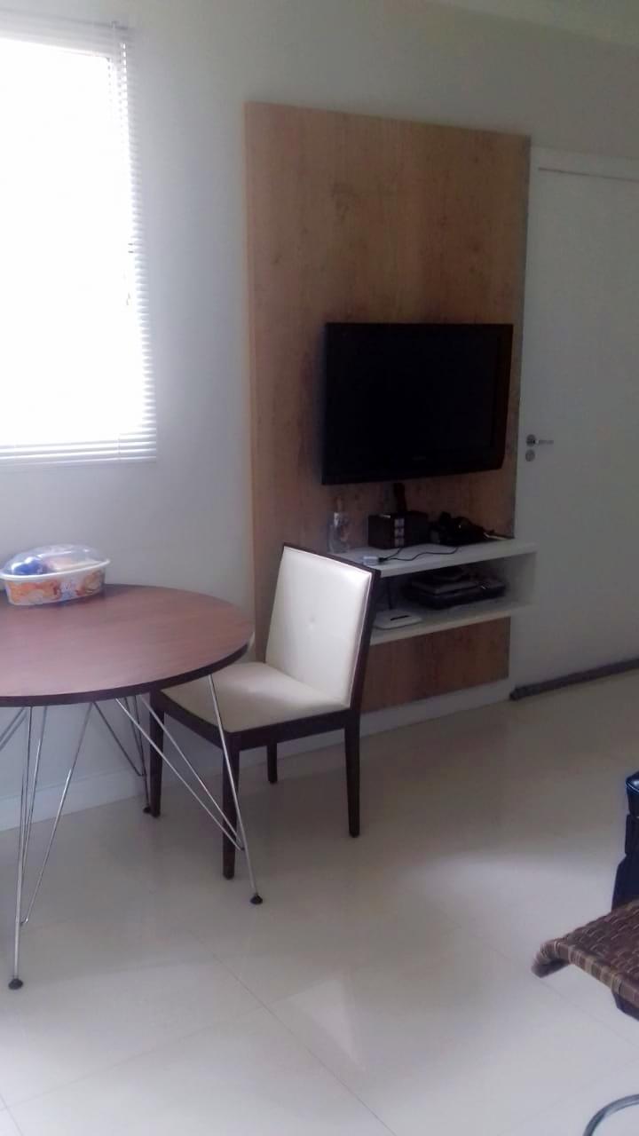 Apartamento à venda com 2 quartos, 48m² - Foto 4