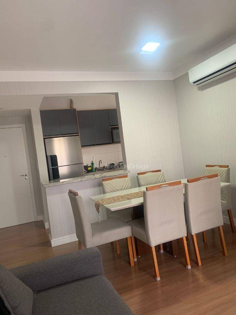 Apartamento à venda com 2 quartos, 62m² - Foto 8