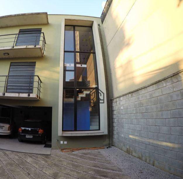 Casa à venda com 10 quartos, 350m² - Foto 17