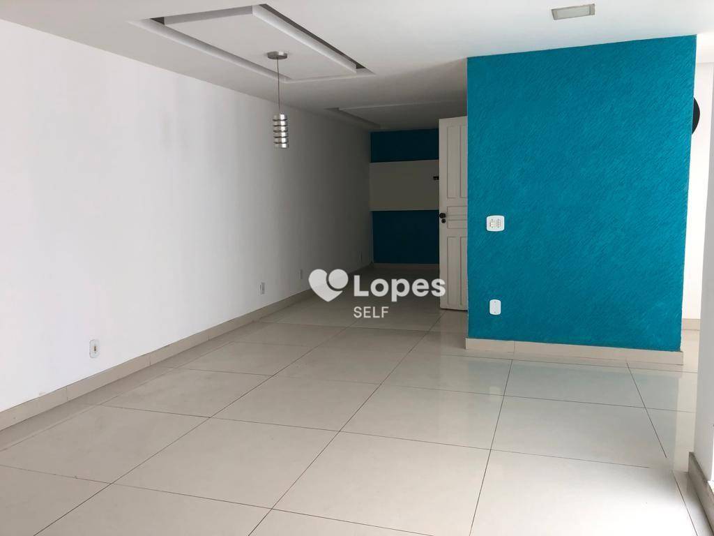 Casa à venda com 3 quartos, 166m² - Foto 5