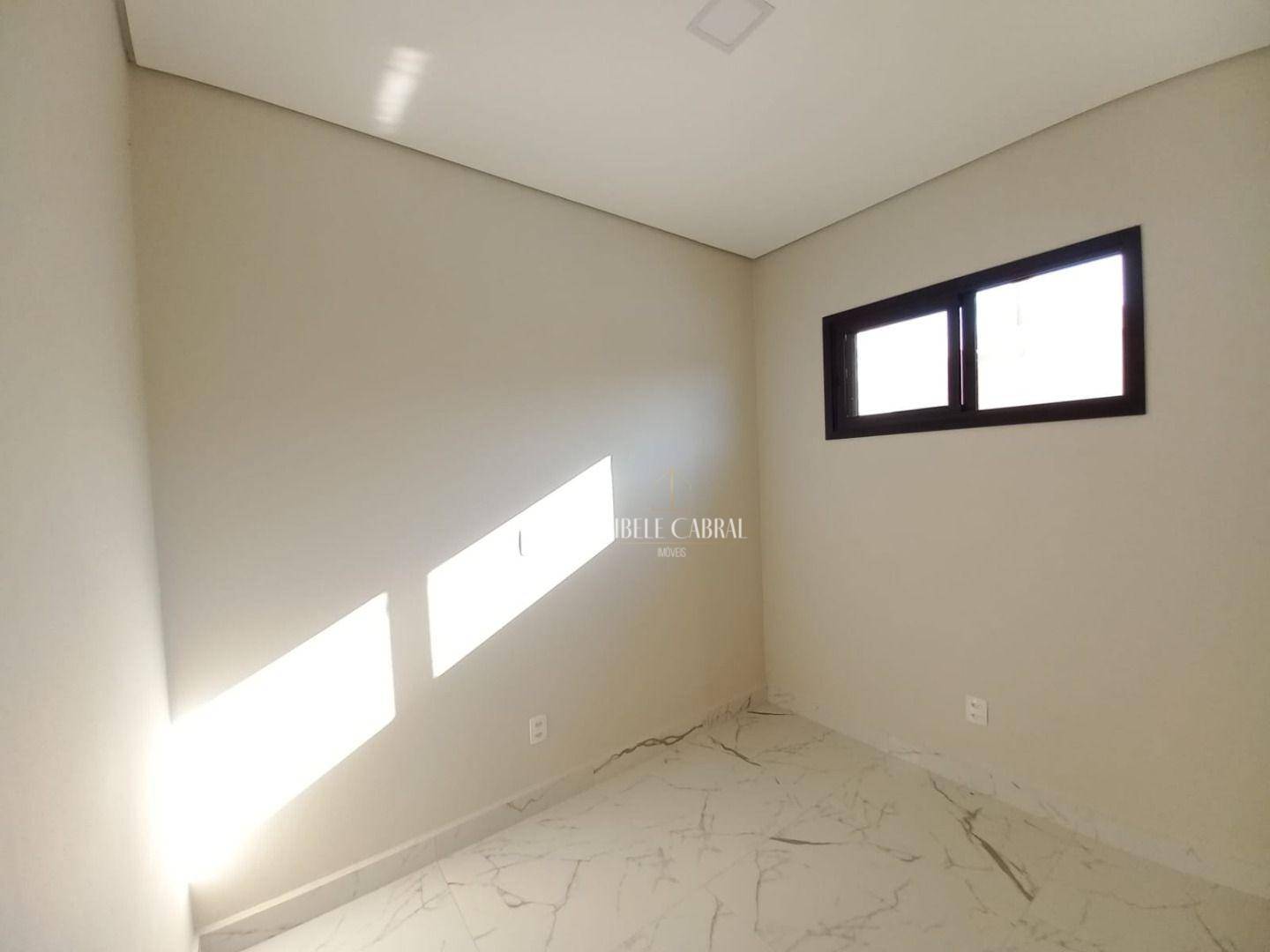 Casa à venda com 3 quartos, 269M2 - Foto 6