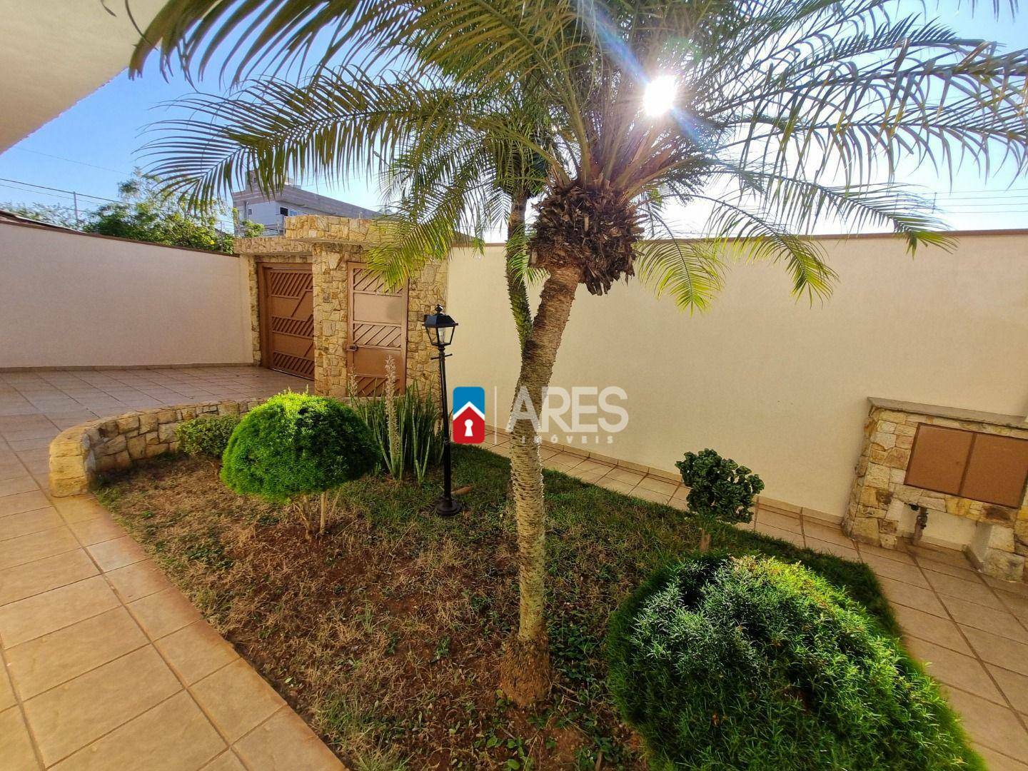 Casa à venda com 4 quartos, 364m² - Foto 4