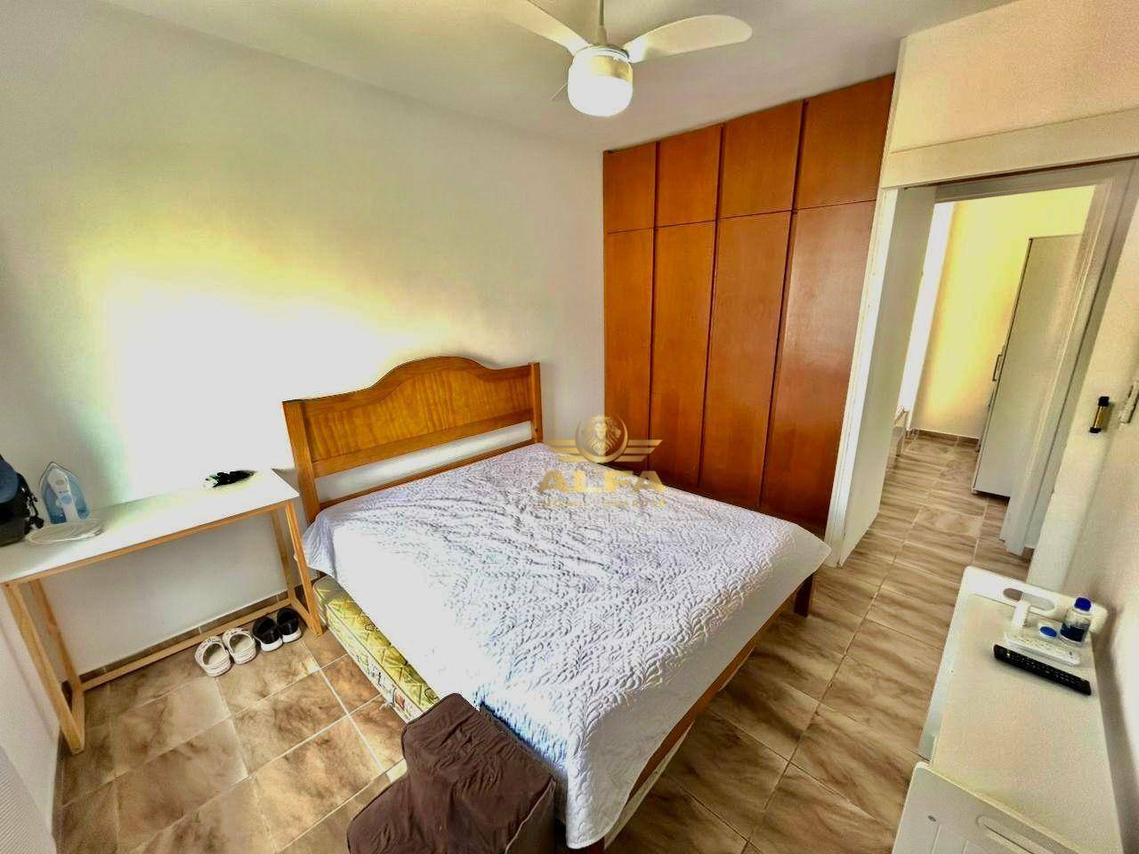 Apartamento à venda com 2 quartos, 80m² - Foto 11