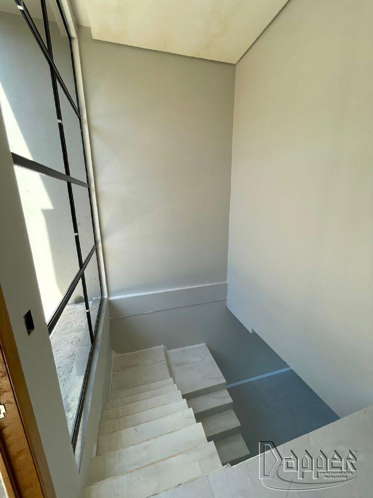 Casa à venda com 3 quartos, 192m² - Foto 8