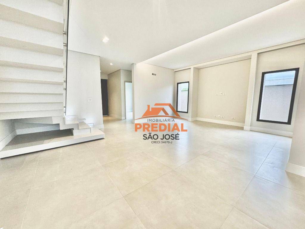 Casa de Condomínio à venda com 4 quartos, 369m² - Foto 11