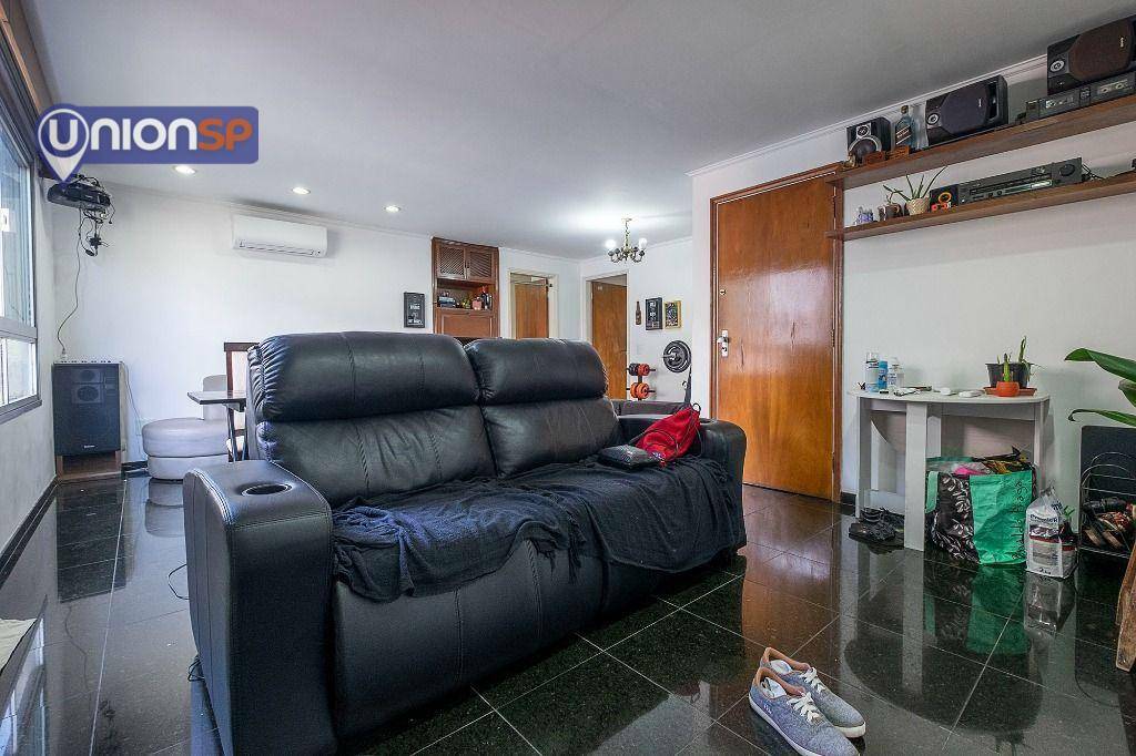 Apartamento à venda com 3 quartos, 142m² - Foto 3