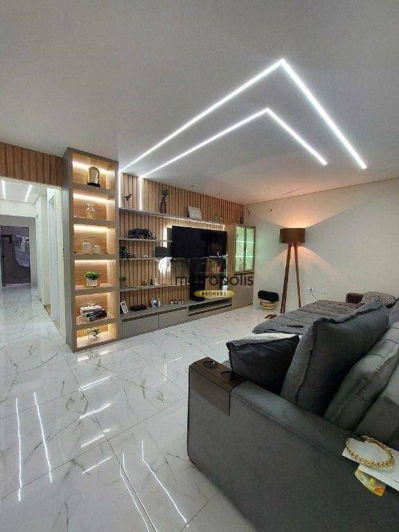 Sobrado à venda e aluguel com 4 quartos, 190m² - Foto 1
