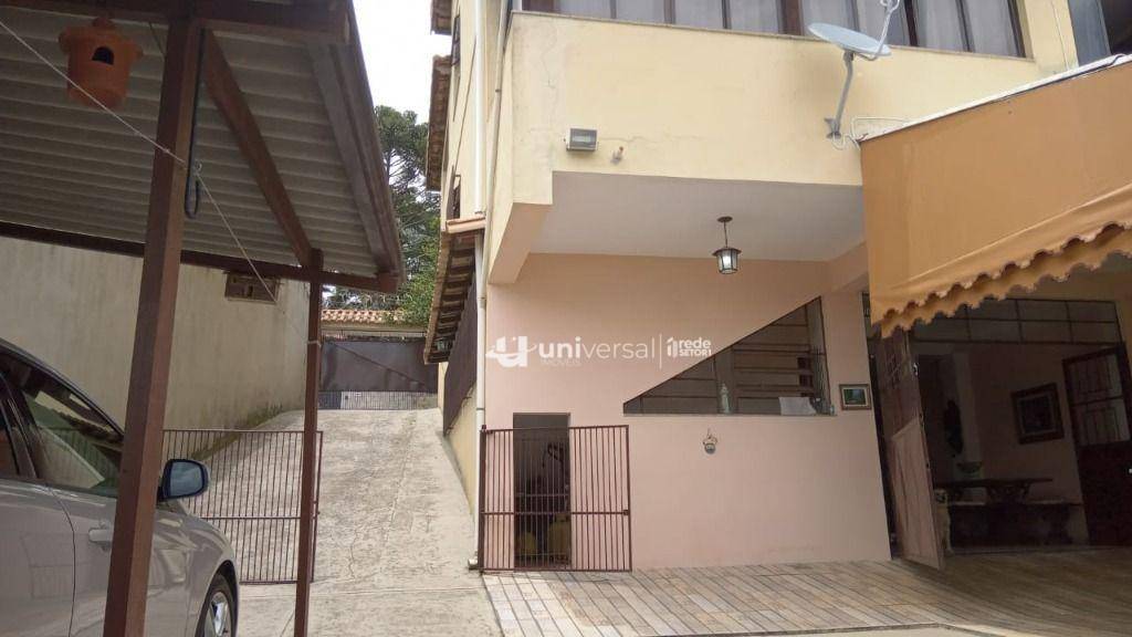 Casa à venda com 5 quartos, 264m² - Foto 10