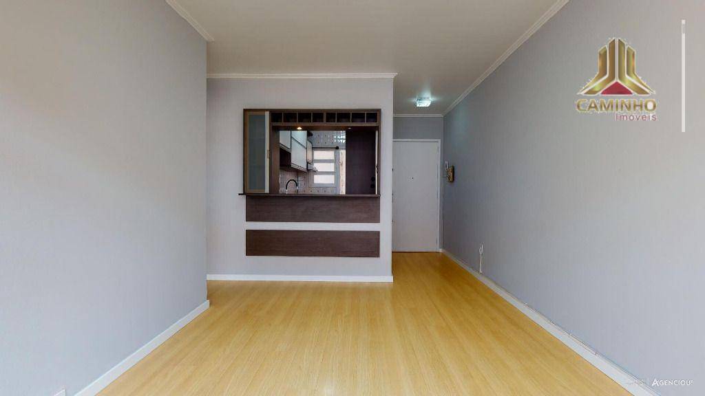 Apartamento à venda com 2 quartos, 69m² - Foto 3