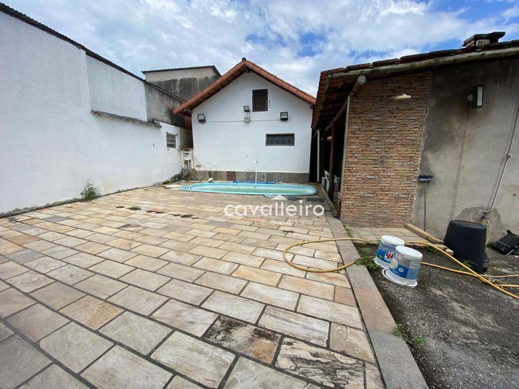 Casa à venda com 3 quartos, 65m² - Foto 2