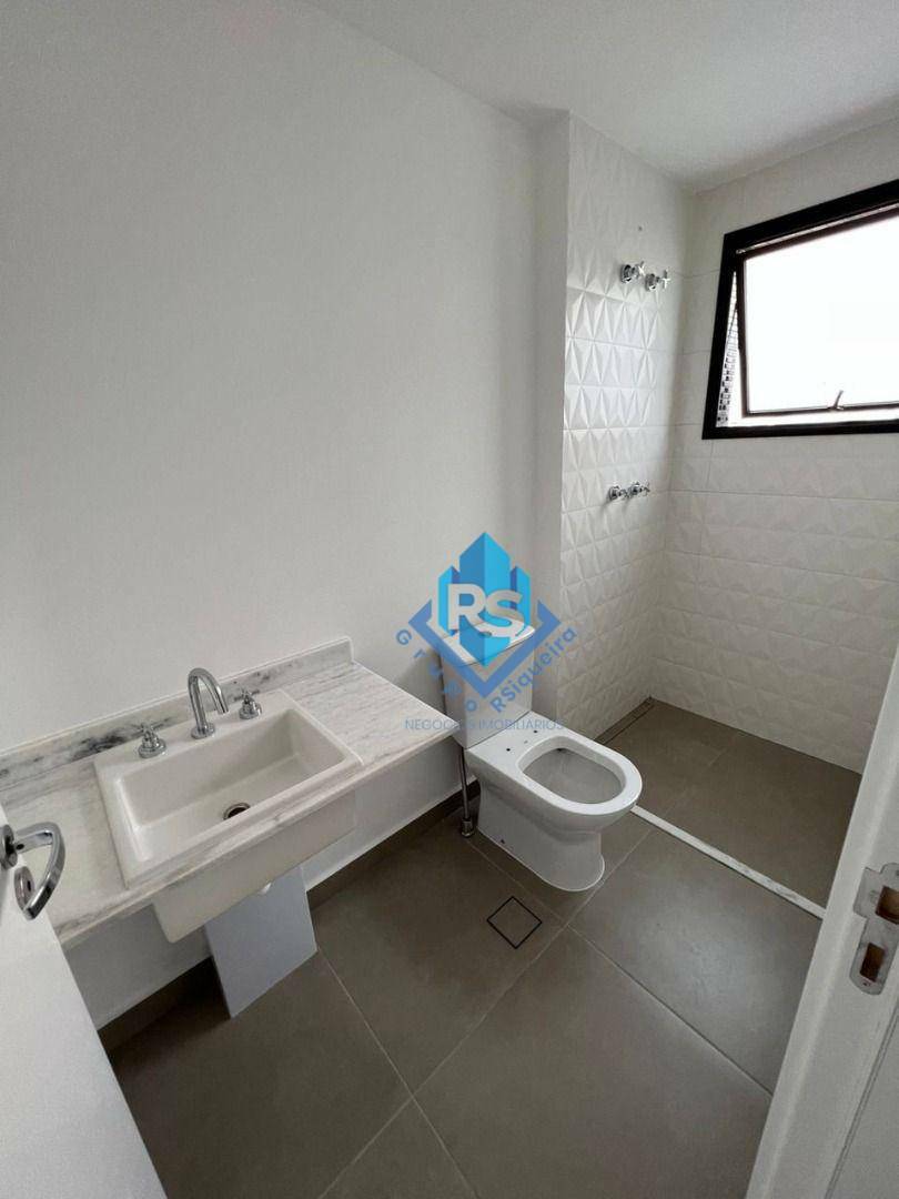 Apartamento à venda com 3 quartos, 162m² - Foto 2