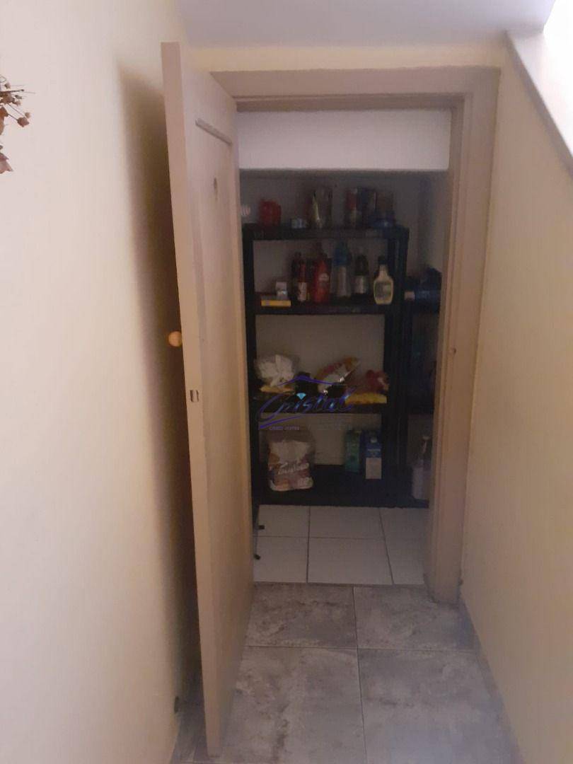 Casa à venda com 3 quartos, 180m² - Foto 21