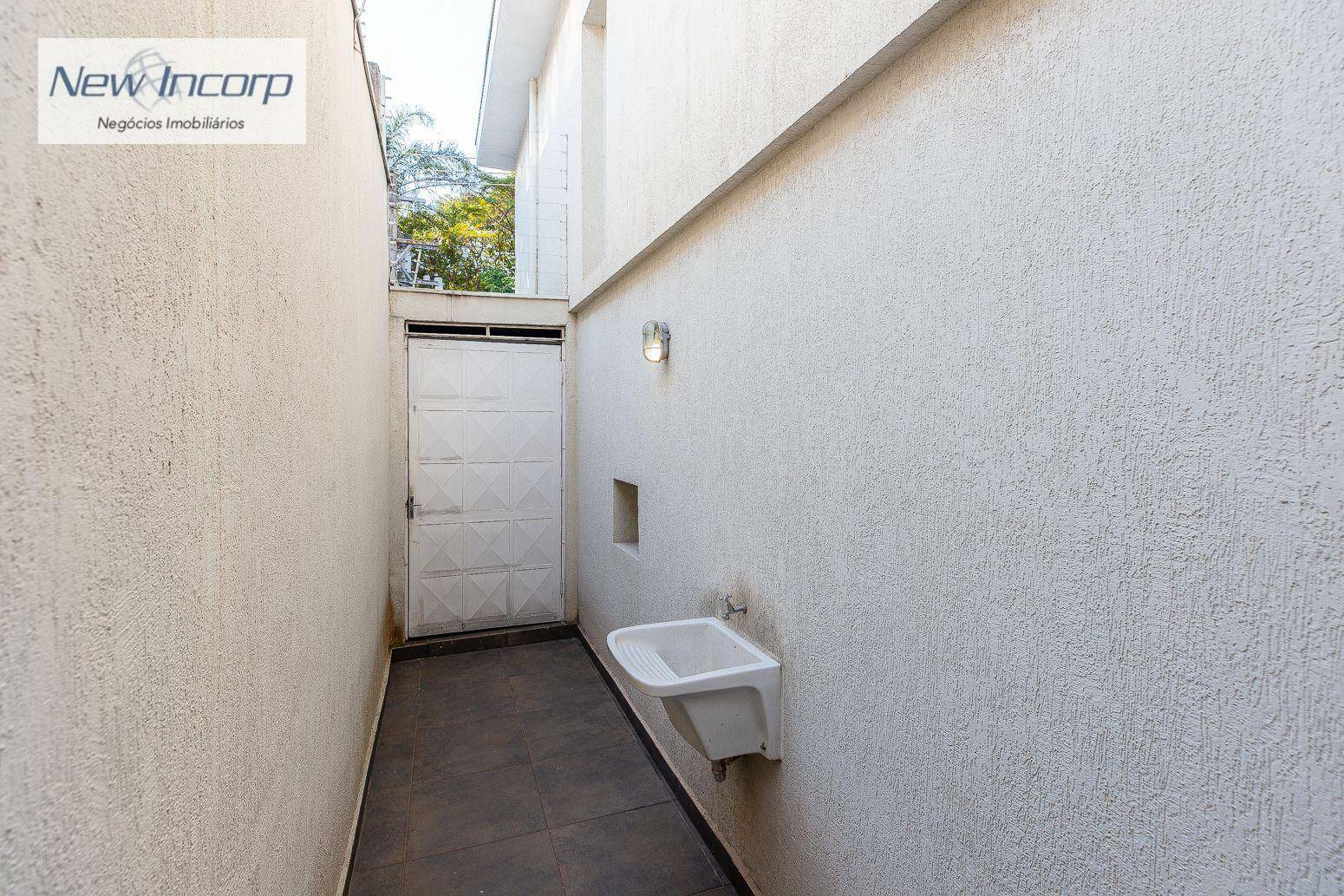 Sobrado à venda com 3 quartos, 380m² - Foto 7