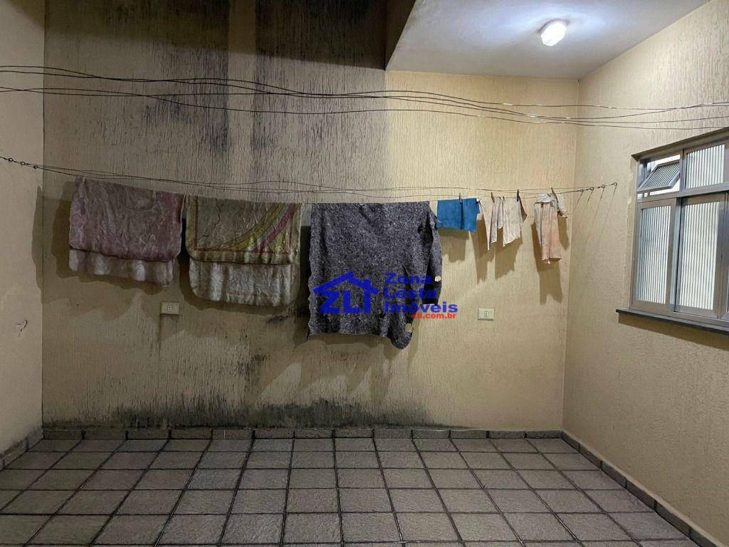 Sobrado à venda com 4 quartos, 411m² - Foto 19