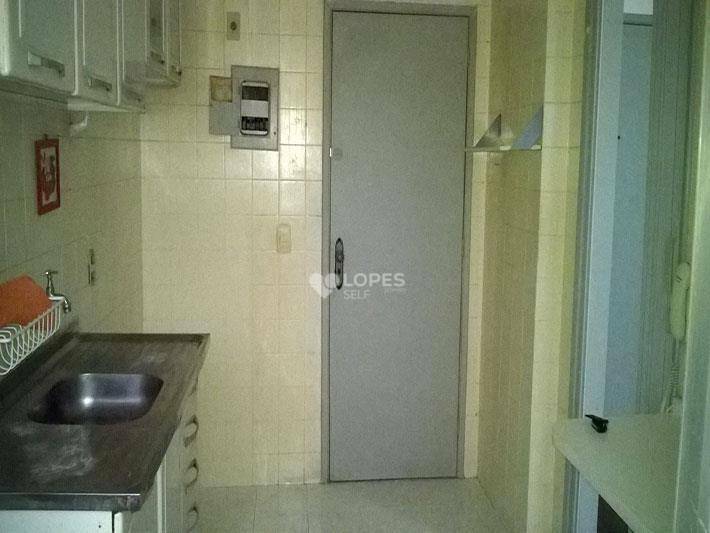 Apartamento à venda com 2 quartos, 56m² - Foto 12