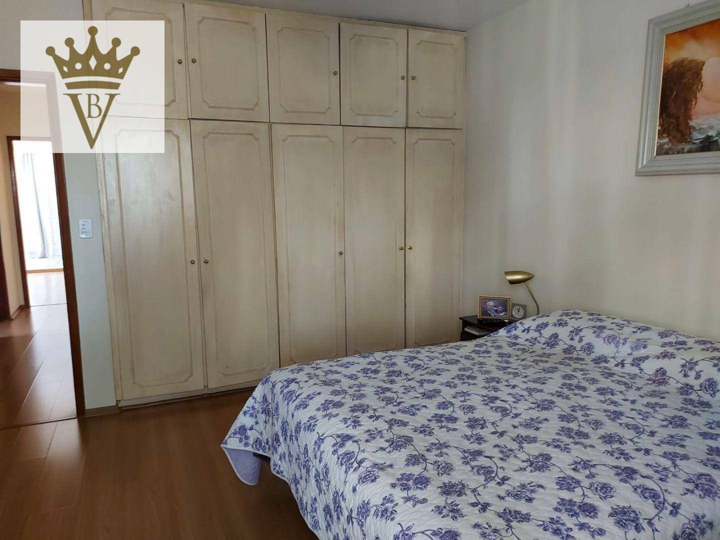 Casa à venda com 3 quartos, 200m² - Foto 8