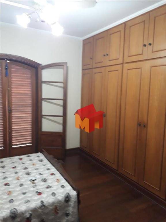 Casa à venda com 3 quartos, 301m² - Foto 6