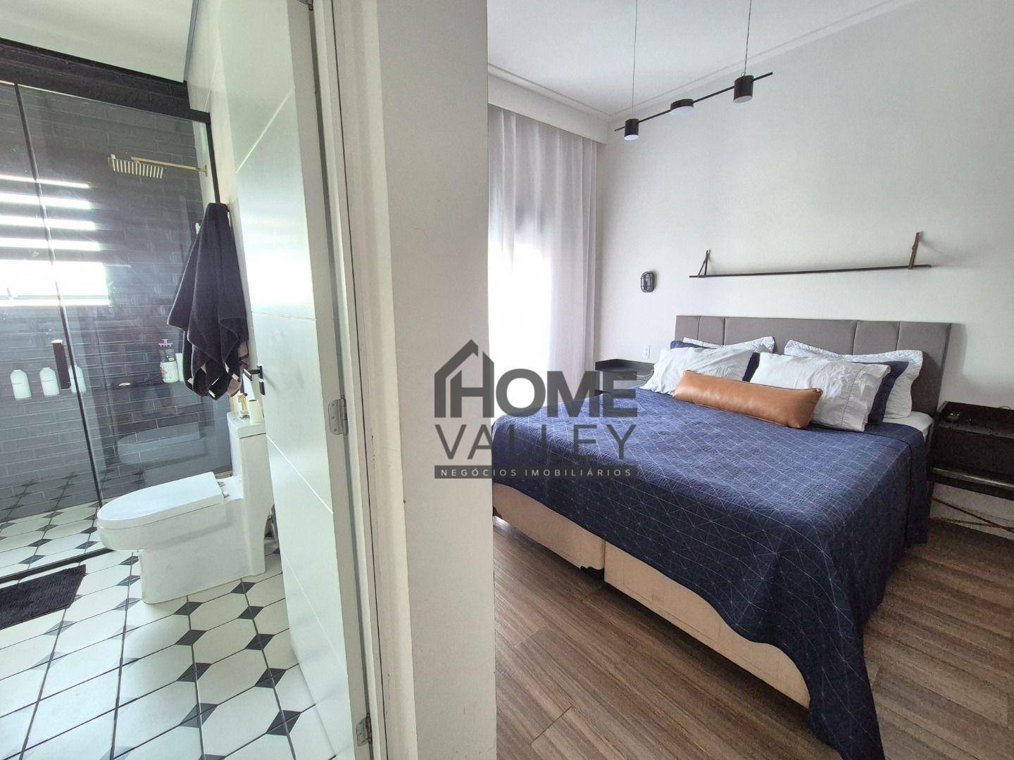 Casa de Condomínio à venda com 3 quartos, 220m² - Foto 4