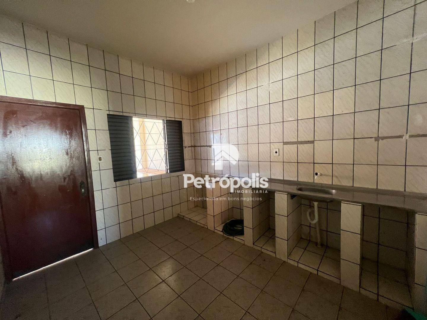 Casa à venda com 3 quartos, 166m² - Foto 14