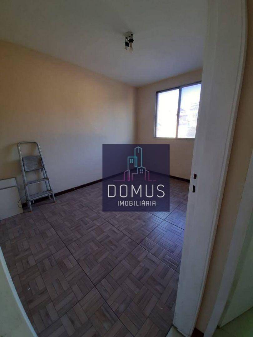 Apartamento à venda com 2 quartos, 57m² - Foto 6