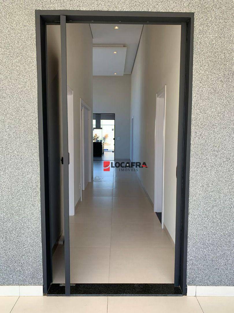 Casa de Condomínio à venda com 3 quartos, 210m² - Foto 5