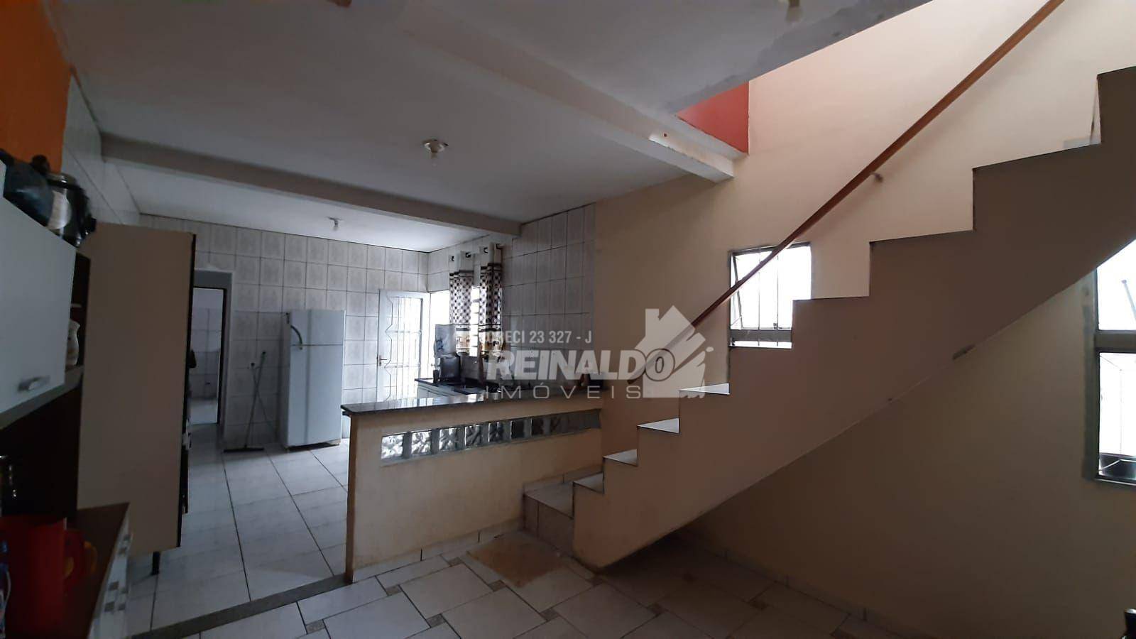 Casa à venda com 3 quartos, 180m² - Foto 6