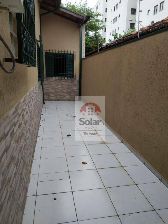 Casa à venda com 3 quartos, 160m² - Foto 17