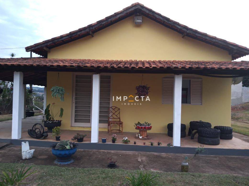 Chácara, 2 quartos, 2182 m² - Foto 2