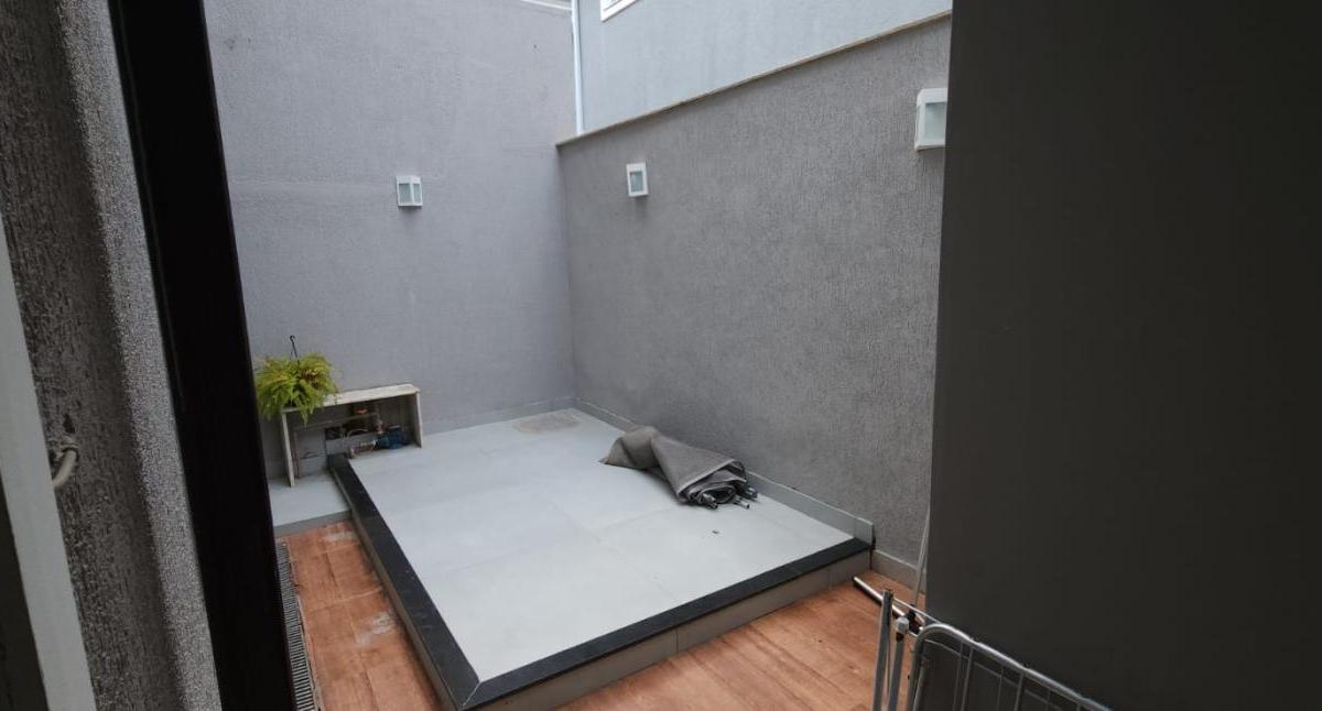 Casa de Condomínio à venda com 3 quartos, 250m² - Foto 18