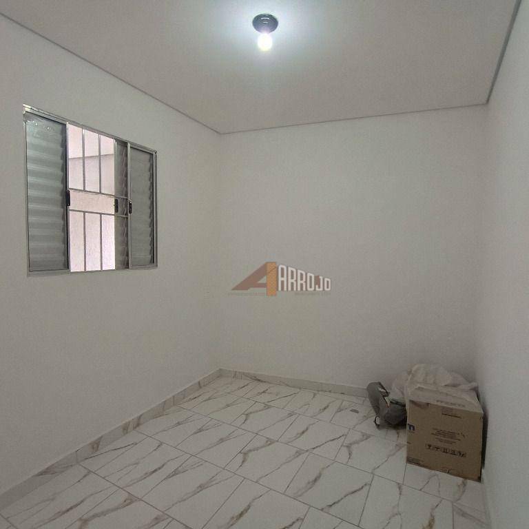 Apartamento para alugar com 2 quartos, 50m² - Foto 10