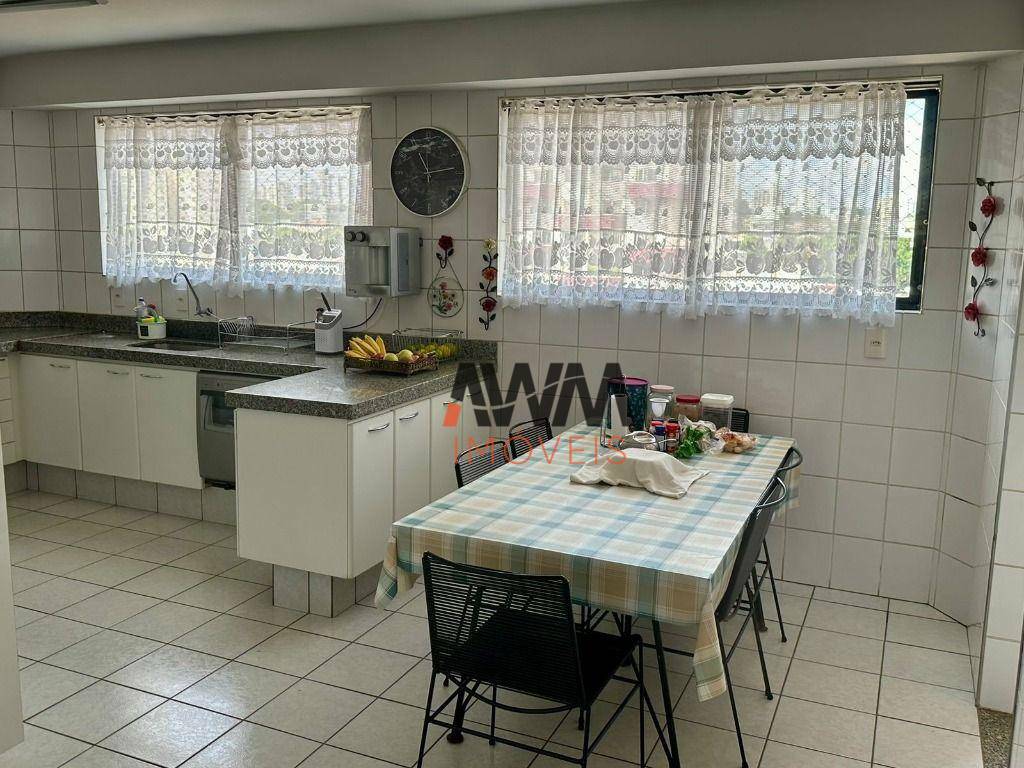 Apartamento à venda com 3 quartos, 160m² - Foto 14