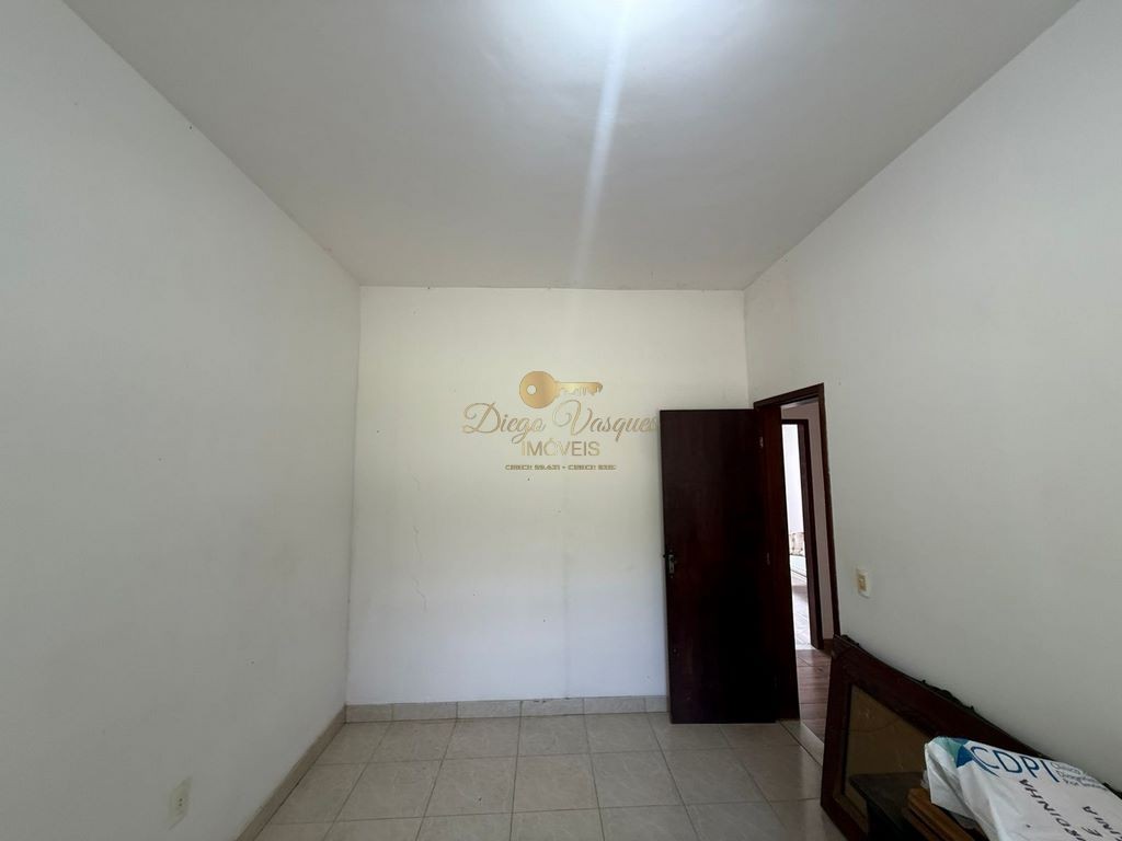 Casa à venda com 4 quartos, 3597m² - Foto 10