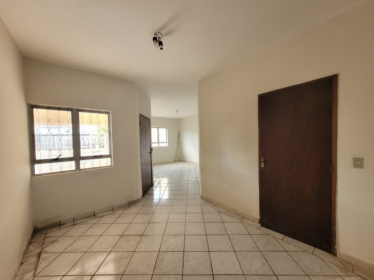 Casa à venda com 3 quartos, 180m² - Foto 5