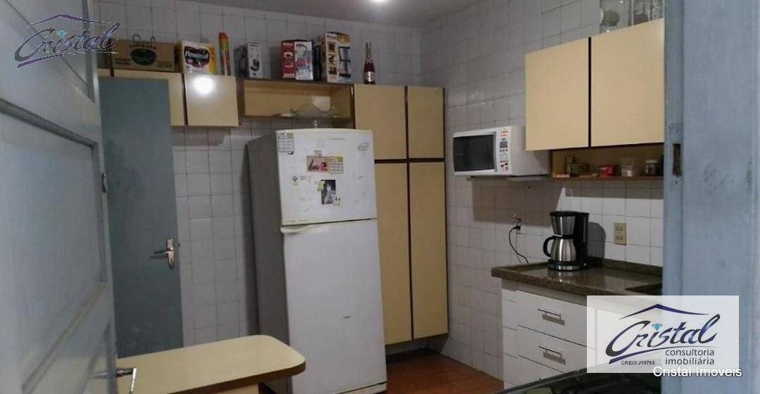 Casa à venda com 2 quartos, 260m² - Foto 11