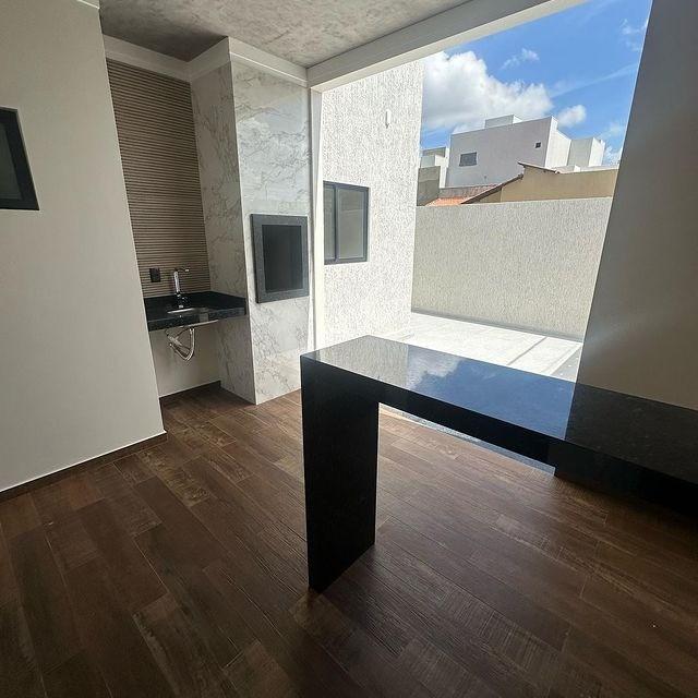 Casa de Condomínio à venda com 3 quartos, 125m² - Foto 4