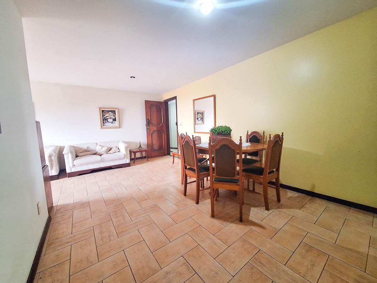 Apartamento à venda com 3 quartos, 194m² - Foto 5