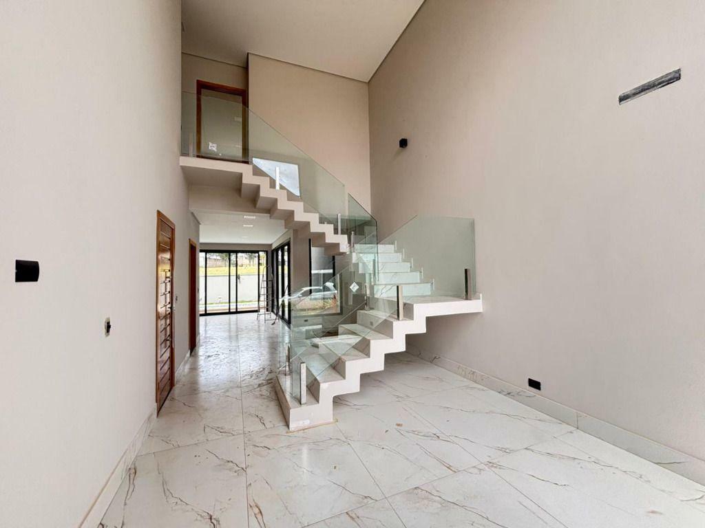 Casa de Condomínio à venda com 4 quartos, 208m² - Foto 11