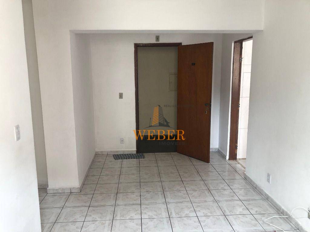 Apartamento à venda com 1 quarto, 40m² - Foto 18