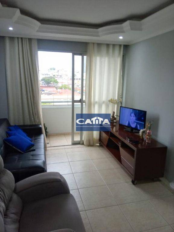 Apartamento à venda com 2 quartos, 64m² - Foto 1