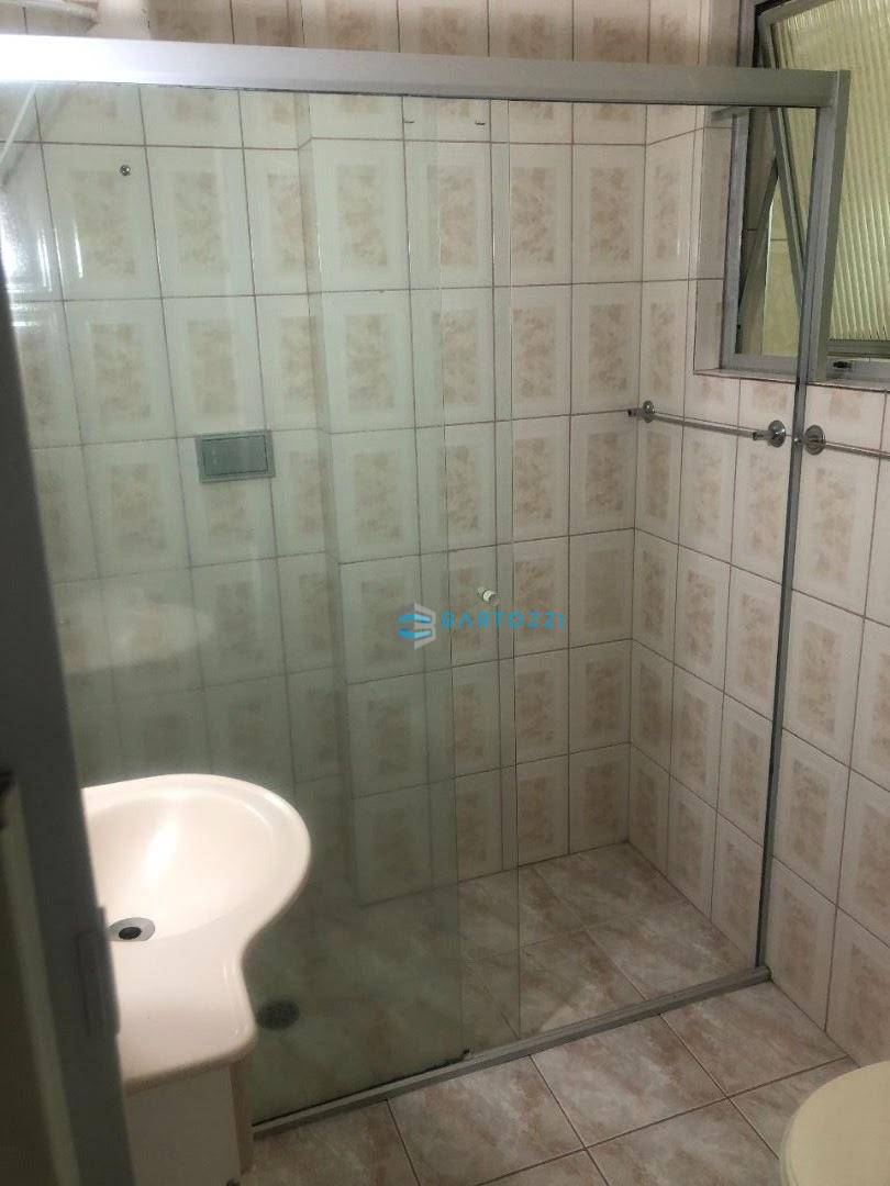 Apartamento à venda com 2 quartos, 72m² - Foto 10