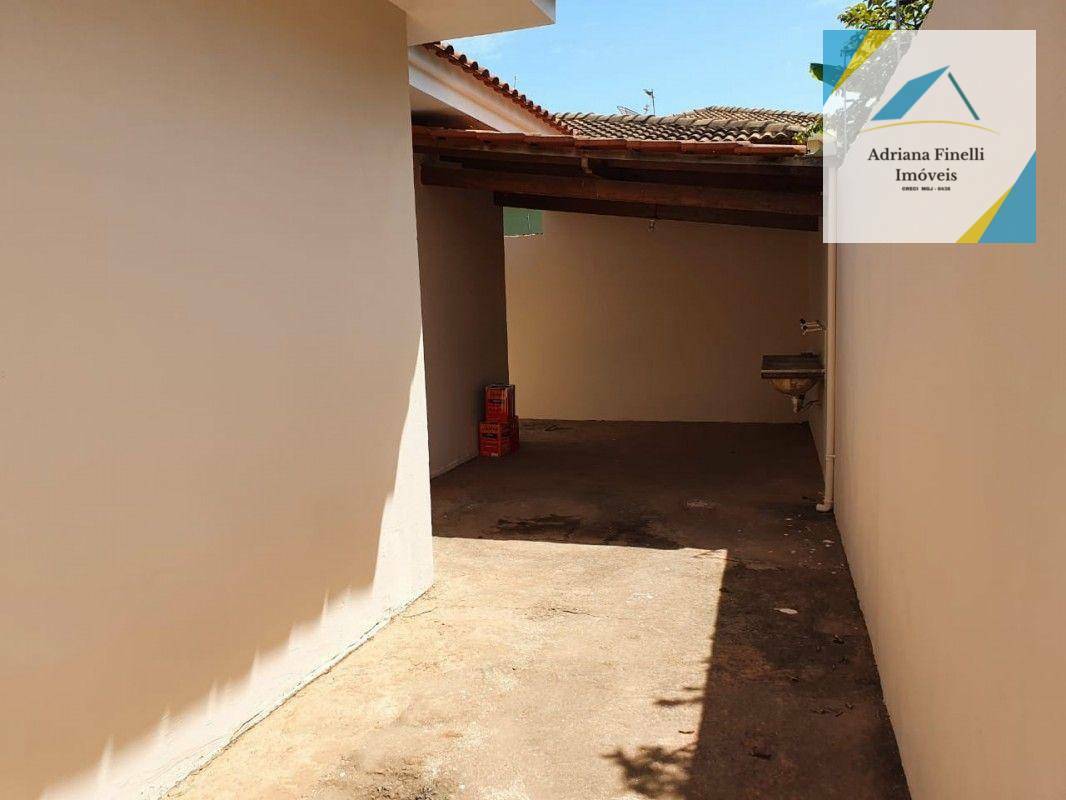 Casa à venda com 3 quartos, 75m² - Foto 17