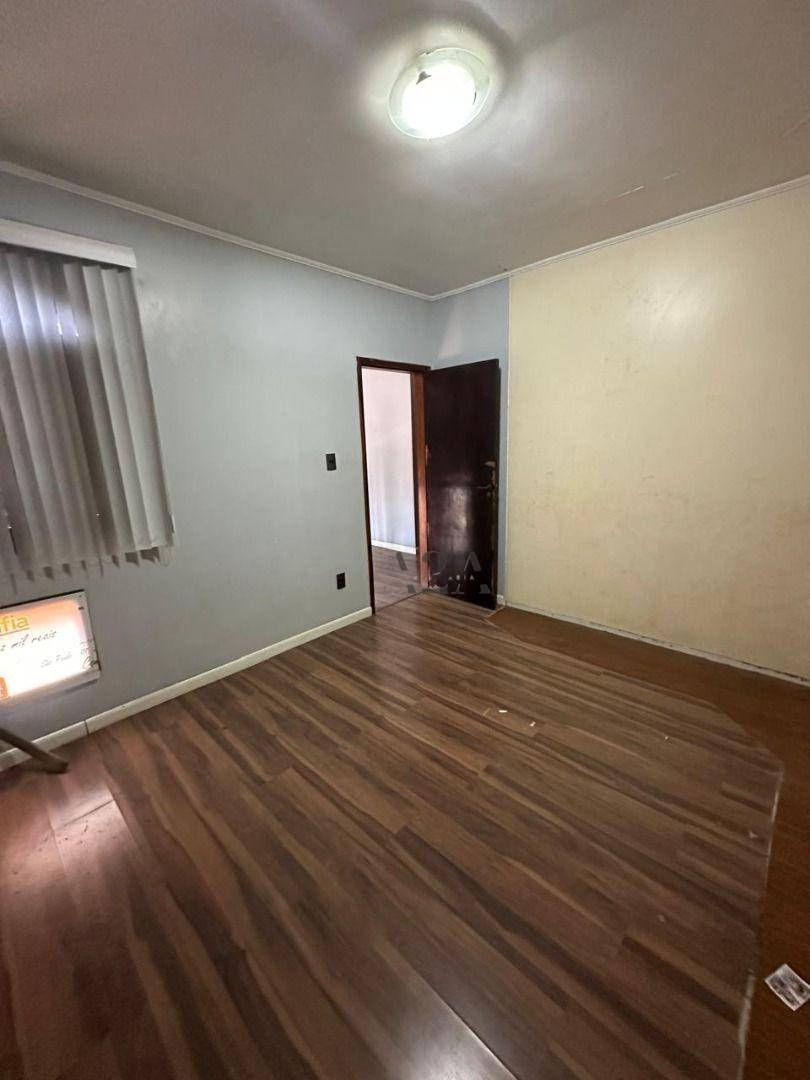 Casa à venda com 5 quartos, 271m² - Foto 12